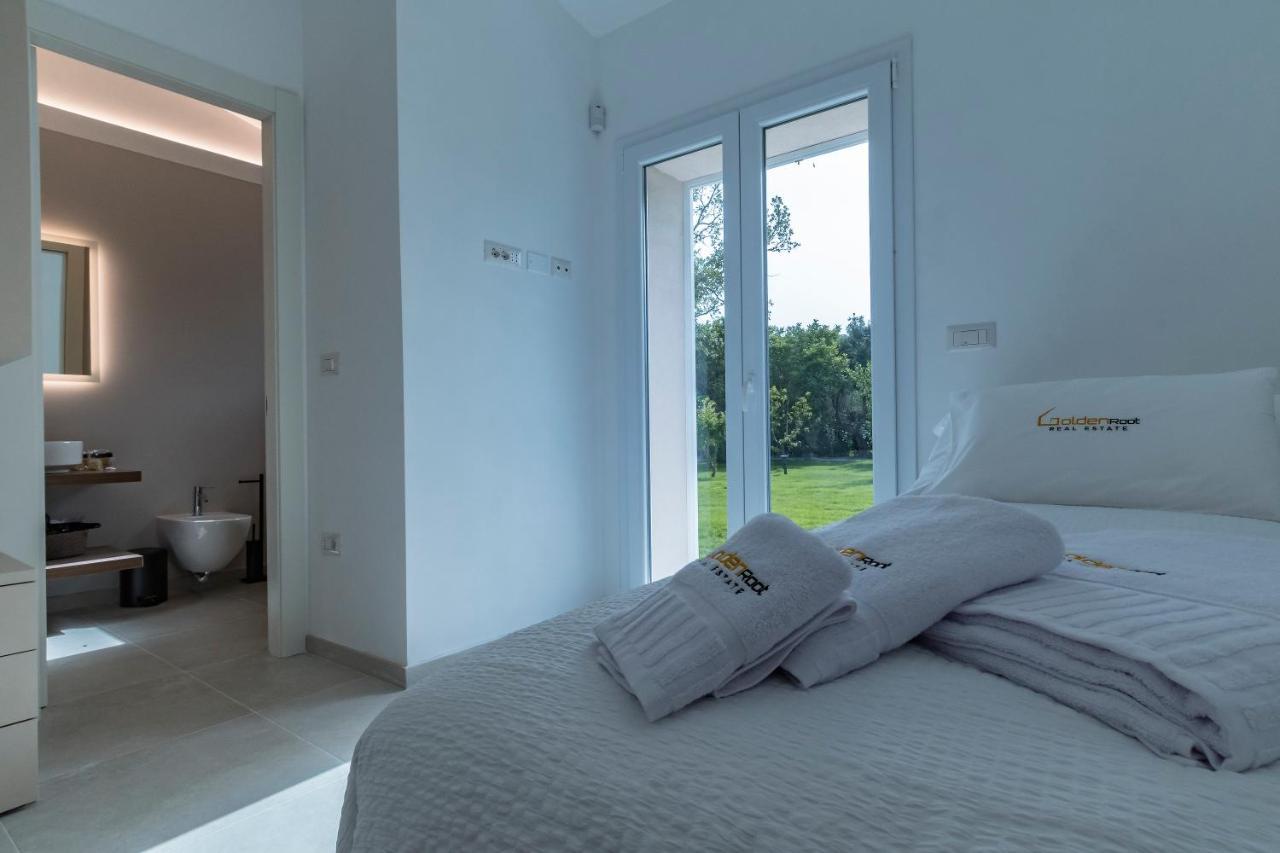 Villa Golden Root Real Estate Сан-Теодоро Экстерьер фото